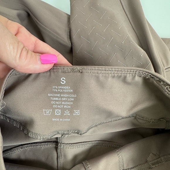 Women’s Free Ride Equestrian Lux Hybrid Full Seat Breeches Small - Picture 6 of 6